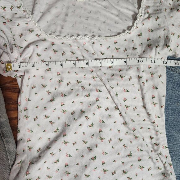 Wild Fable Jeans Womens Sz 2 Blue High Rise Straight Distressed Lot of 2 W Shirt - Picture 8 of 13